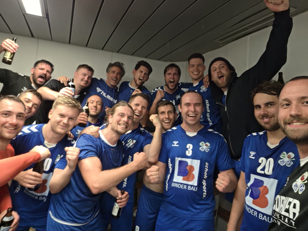 Ca-Mü-Max Männer 1 gewinnt gegen Bezirksoberligisten - Siegerfoto